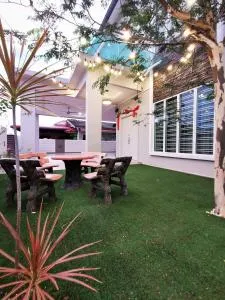 Warni Villa 13 Whole Or Room - Kampong Parit Ulu