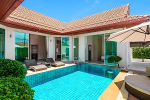 Luxury Pool Villa A14 3BR 6-8 Persons