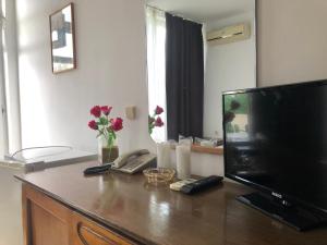 Sunny Varshava Hotel