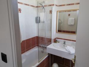 Hotels Chateau Blanchard : photos des chambres