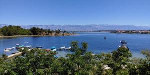 Seaview Holiday Apartments, Ventura Nin - 3hvězdičkové hotely ve městě Nin