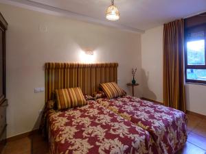 Two-Bedroom House room in El Casar del Puente