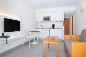 Classic One-Bedroom Bungalow (1 Adult) room in Caybeach Princess