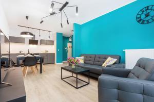 Modern City Center Apartments by Renters