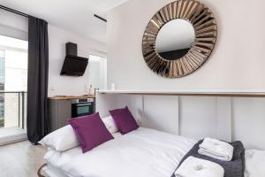 Modern City Center Apartments by Renters