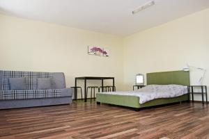 Studio Apartment room in MangoApart