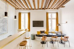 Habitat Parisien - 2BR-2BA - Marais - Hôtel de Ville