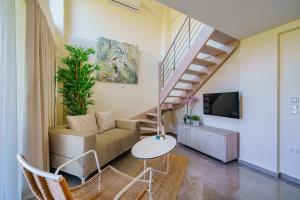 Miroes Suites