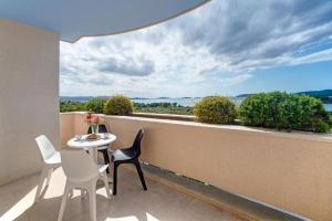 Apartments Plavi Biser