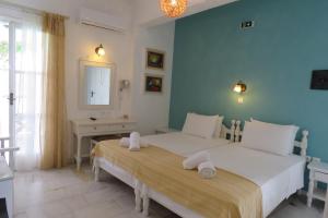Corali Hotel Beach Front Property Ios Greece