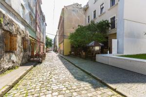 Квартира на вулиці Федорова 29 біля Площі Ринок Підвальна