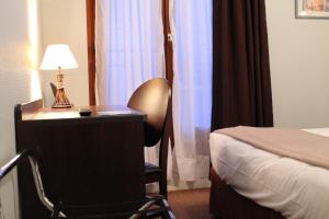 Hotels Le Chatel : photos des chambres