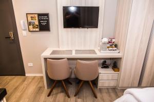 Studio Completo no Centro de Curitiba - ALL1021