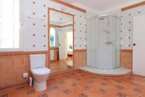 Casa Rainha Near Carvoeiro pool BBQ