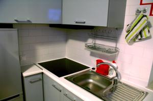 Pleasant private and fully equipped apartment with private parking space close to District Kazimierz