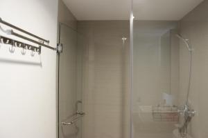 Cozy 2BR Apartment at Tamansari Tera Residence near BIP By Travelio