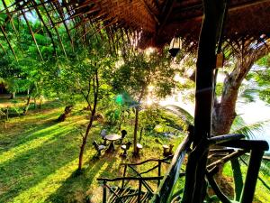 LakeSide Cabana Tissamaharama
