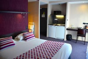 Hotels Logis Golfe Hotel : photos des chambres