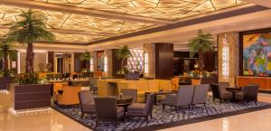 Crimson Hotel Filinvest City, Manila image 2