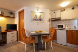 Studio apartment Oleander