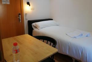 Hostal Cuéntame Evolución Auto Check in