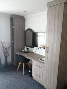Triple Room room in Reveller Lodgings