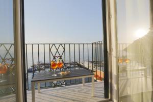 SeaView Sorrento Apartment by the sea with terrace