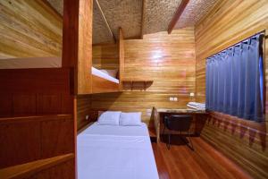 Phòng Deluxe Giường Đôi/2 Giường Đơn Nhìn Ra Vườn (Deluxe Double or Twin Room with Garden View)