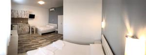 Classic Quadruple Room