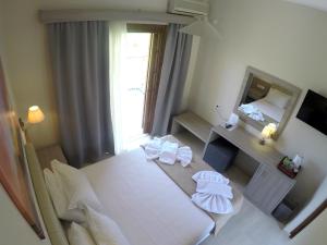 Sunwaves Beach Hotel Lefkada Greece