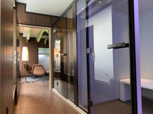 Hotels La Paix Hotel Contemporain Brest centre ville : photos des chambres