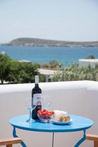 Flora & Agelos Studios Paros Greece