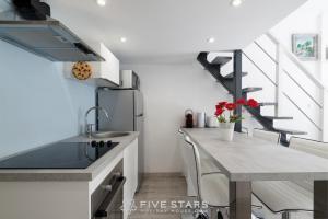 Studio Imperator Five stars holiday house