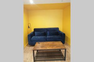 CHARMANT APPARTEMENT AVEC TERRASSE