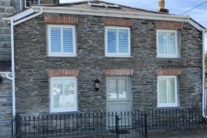 The Padstow Cottage with breakfast at Rick Steins Seafood Restaurant