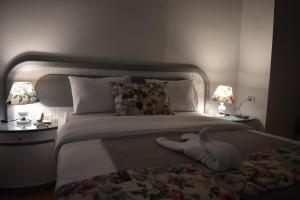 columbia sky city hotel