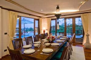 Paradise Island Estate