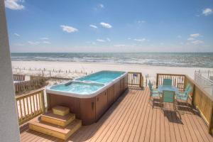 Surf Song - Beachfront Home With Swimspa!