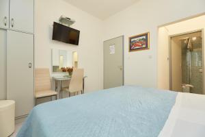 Apartment Rose Garden 