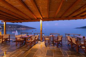 Almyra Seaside Suites Sifnos Greece