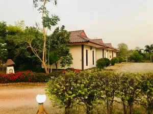 สวนไผ่รีสอร์ท - Ban Sanam