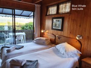 Lakeside Accommodation