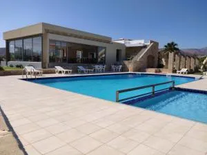 Viglia Beach Apartments - Trákhilos