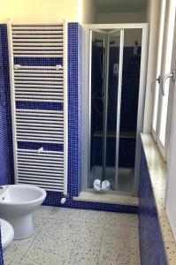 Camera Matrimoniale/Doppia con Letti Singoli con Bagno Privato Esterno
