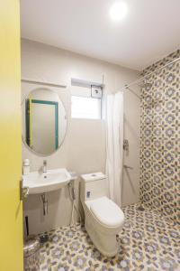 Locul Central - Church Street