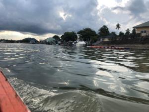 Chaiyai River Front Hotel