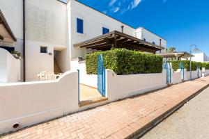 Villini Andromeda by BarbarHouse