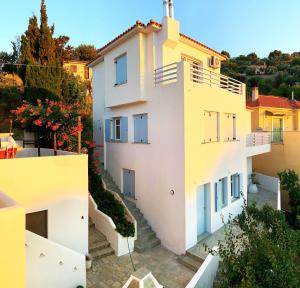 Kalimera homes Skopelos Greece