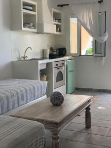 Astrofegia guest house Donousa-Island Greece