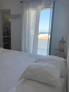 Astrofegia guest house Donousa-Island Greece